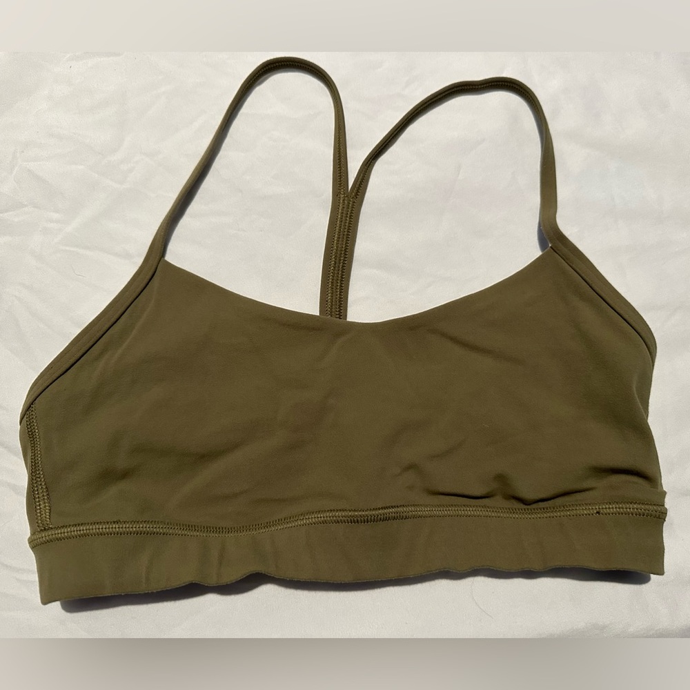 Lululemon flow y bull bra